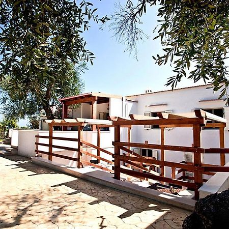 Felicity Vieste Exterior photo
